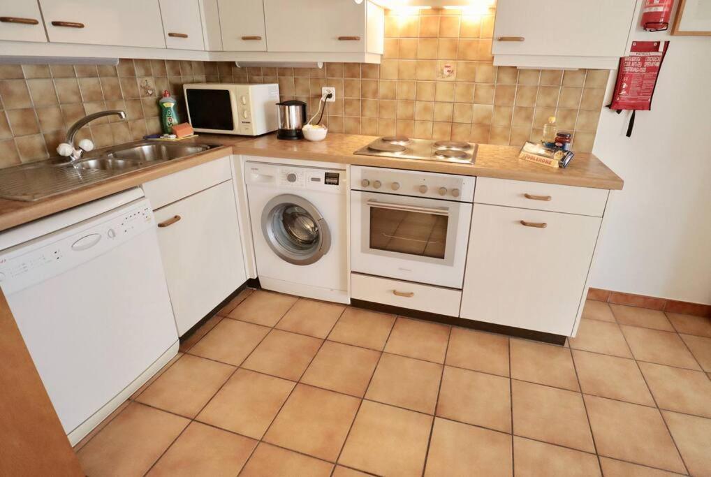 Comfortable, Very Well Located Between Train Station And Lake! 로잔 외부 사진